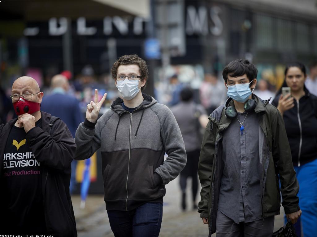 អំពីភាពឥទ្ធិពលនៃព័ត៌មានលើកស្ទួយលើសង្គម