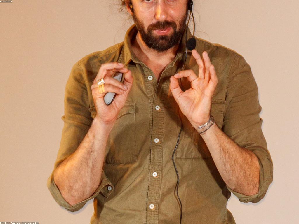 អ៉ិនអពភាសាសម្រាប់ព័ត៌មានលើកស្ទួយ