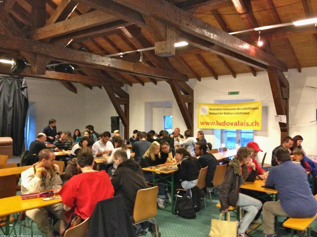 វិធីលេងកាស៊ីណូ: ការណែនាំដ៏មានប្រយោជន៍សម្រាប់អ្នកថ្មី